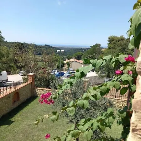 Casa Pieri * مونتيسكودايو